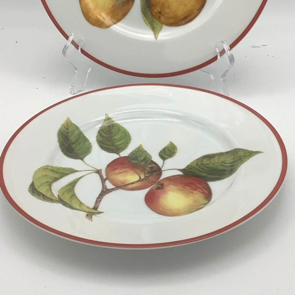 Two Williams Sonoma Apple Design Salad/ Luncheon Plates